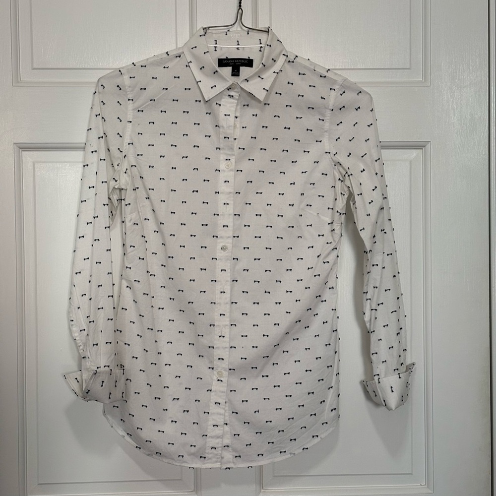 Banana Republic White Shirt